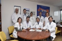 En la foto, los investigadores que han realizado el ensayo clínico