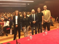 Foto de familia de autoridades al inicio de la inauguración del congreso