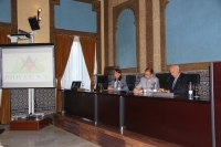 De izquierda a derecha, Rosario Moyano, Librado Carrasco y Jaime Borrell, en la inauguración de Biovet