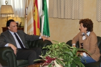 De izquierda a derecha, Jos Carlos Gmez Villamandos y M Sierra Luque, durante el encuentro mantenido en el Rectorado 